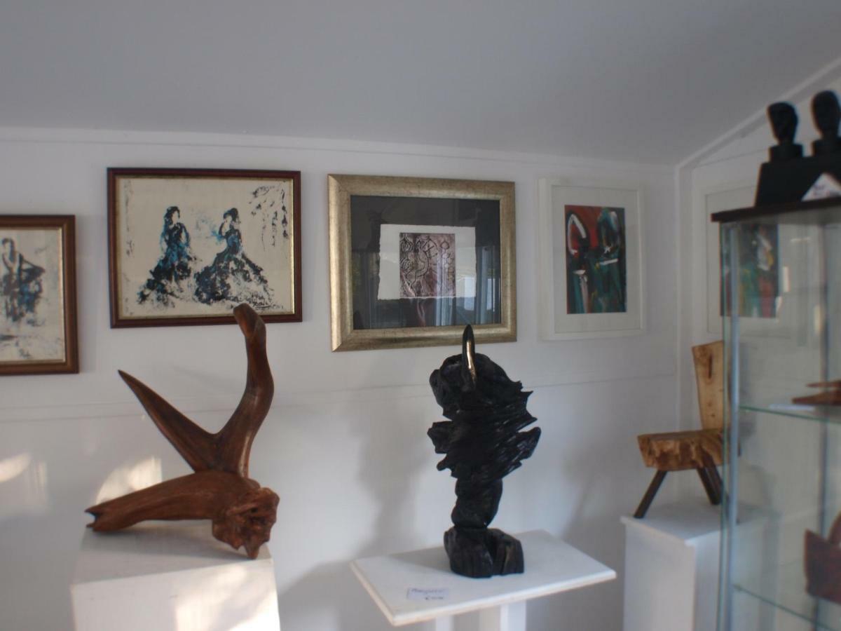 Keel  Lakefield Gallery מראה חיצוני תמונה